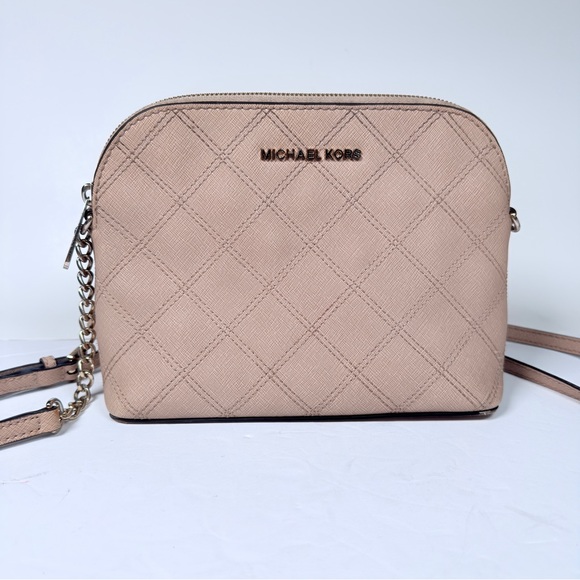 Michael Kors Handbags - Michael Kors Quilted Crossbody in Blush